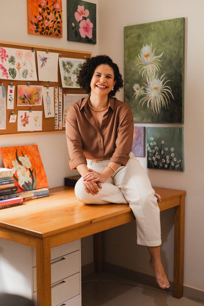 Mari Deus, artista visual, em seu ateliê em Uberlândia, Minas Gerais